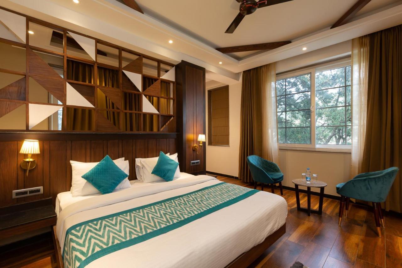 Hotel La Eden موسوري المظهر الخارجي الصورة