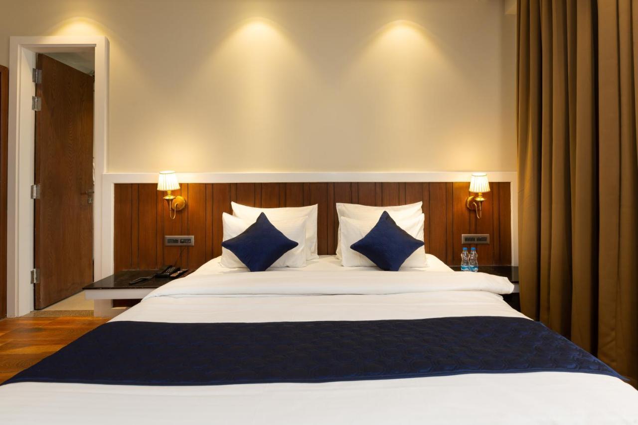 Hotel La Eden موسوري المظهر الخارجي الصورة